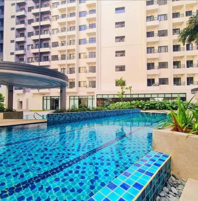 Apartment Spring Residences Scandinavian 2 Bedrooms With Balcony Near Naia