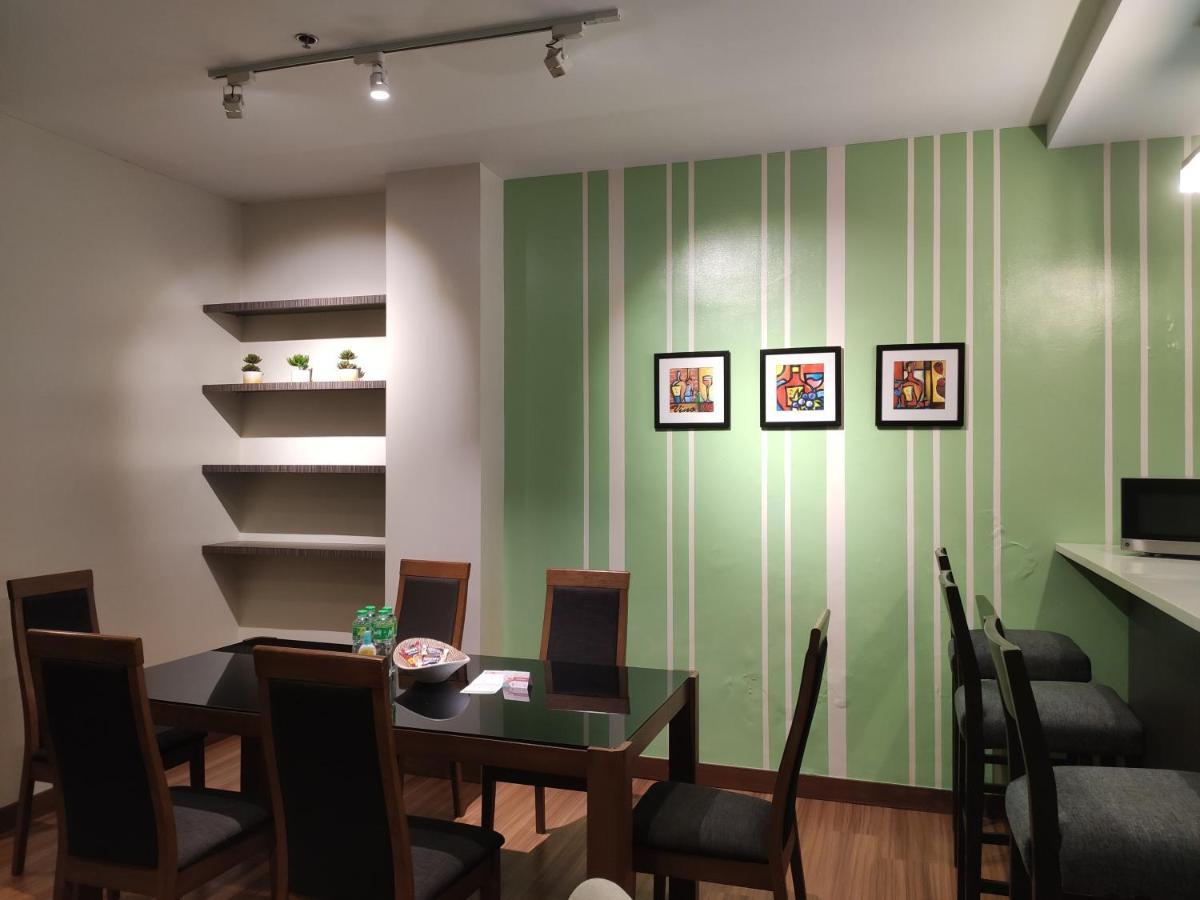 Apartment Spacious Modern 2 Bed 2 Bath By Wsi Residences