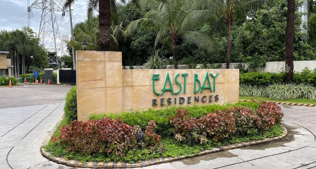Condominium In Alabang Apartment Manila