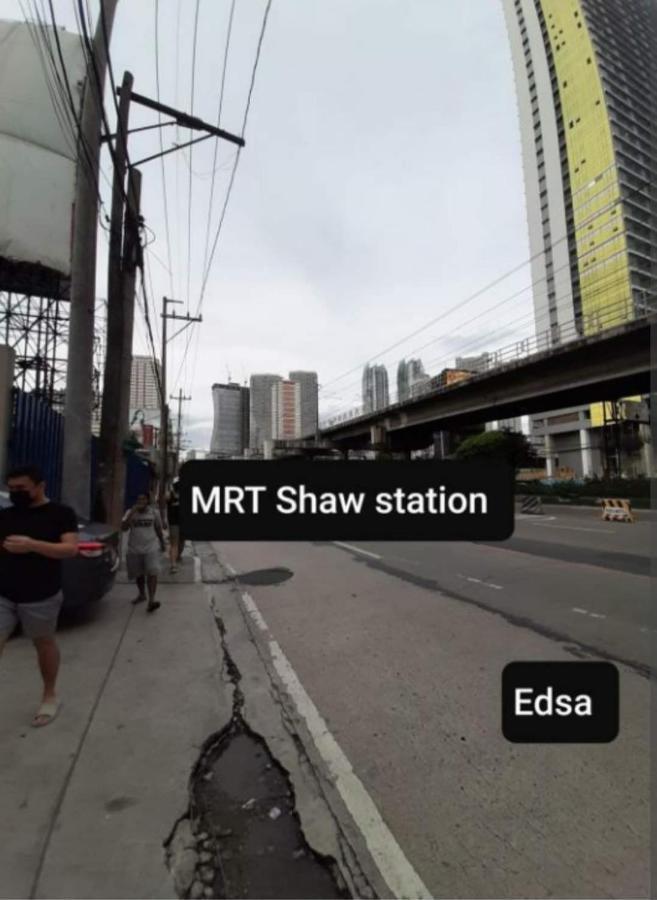 Urban Deca Tower Edsa Mandaluyong Shaw Blvd Manila