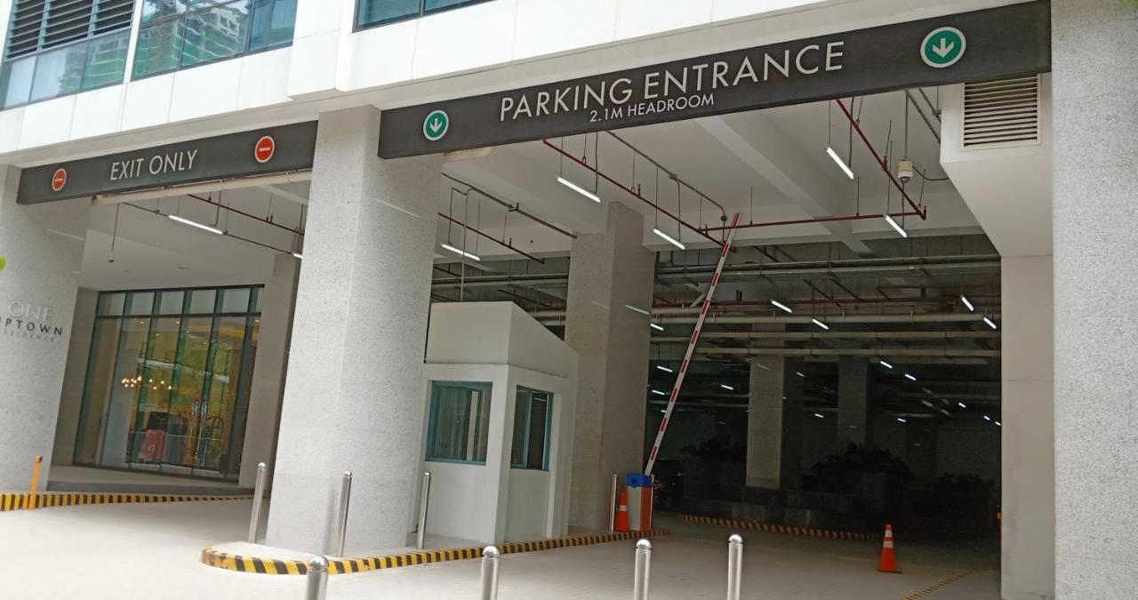 One Uptown Opposite Of Grandhyatt Taguig Apartment *