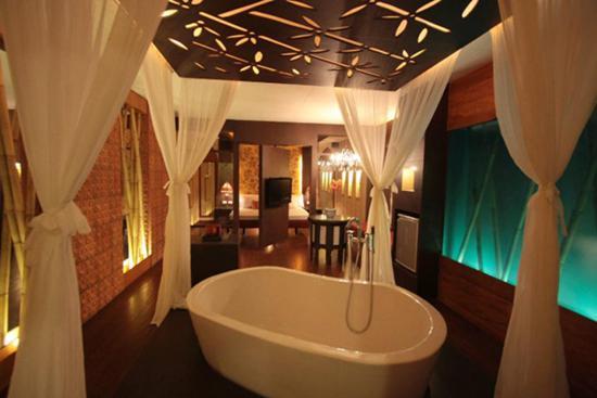 Ava Malate Motel