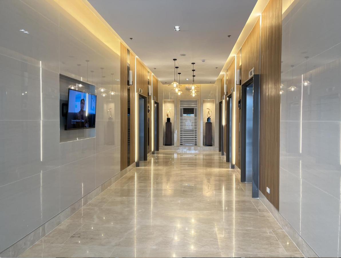 Apartment Shore 3 Residences, Tower 1 Mall Of Complex, Pasay City, Metro Mania *