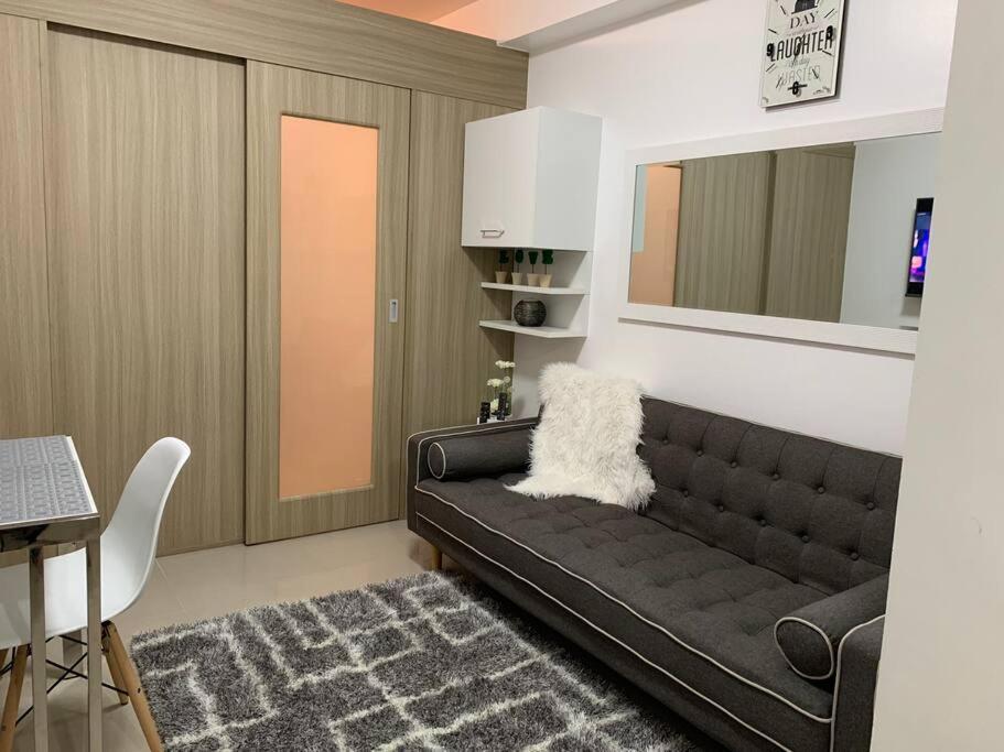 Katei Elegantly Designed 1-bedroom Facing Amenity * Manila