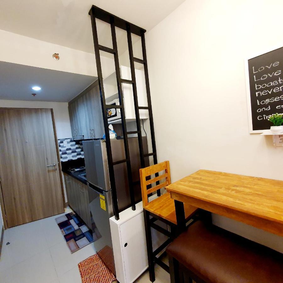 Apartment S Residences Moa Stunning Boutique Type T1 Manila