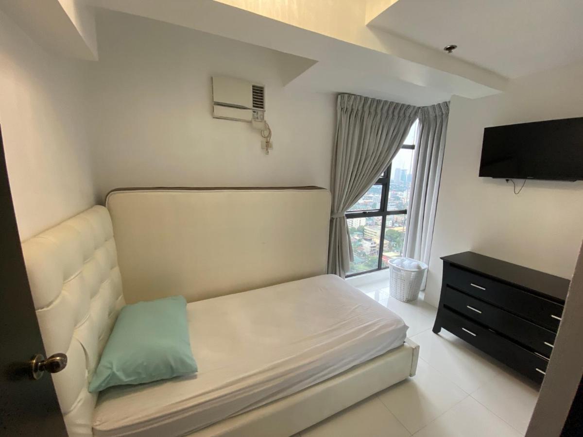 Penthouse At Porto Towers In Cubao Quezon * Manila