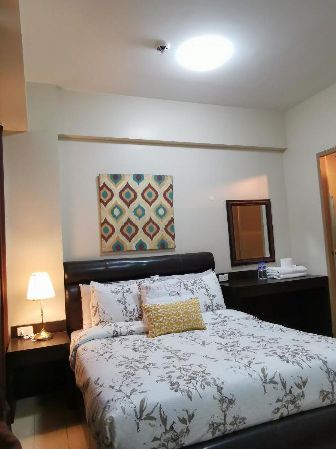 Zoe Amarah Condotel Manila