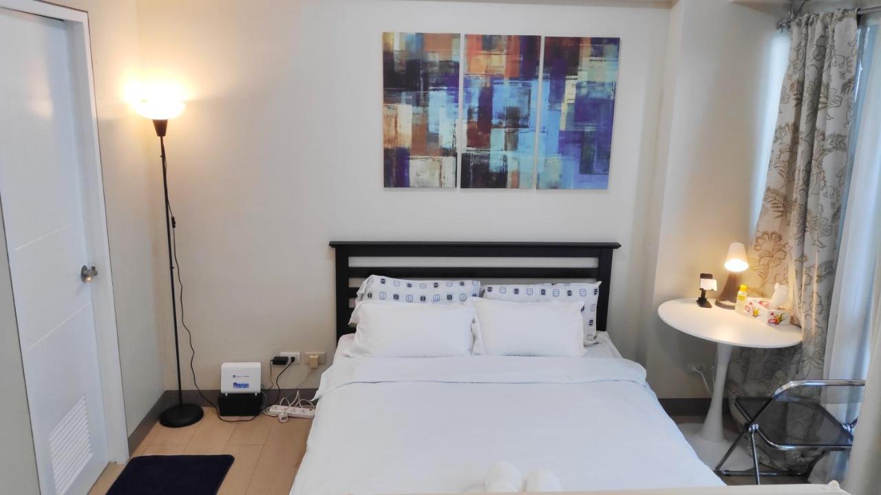 Apartment Palm Tree Near Mnl Airport Terminal 3 By Elr