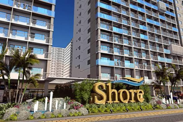 Shore D12 Near Airport- Sm Mall Of Apartment Manila