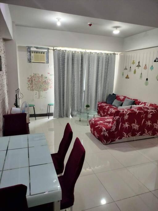 Cubao Manhattan Heights, Unit 8bc Tower B, 1 Br Apartment Manila