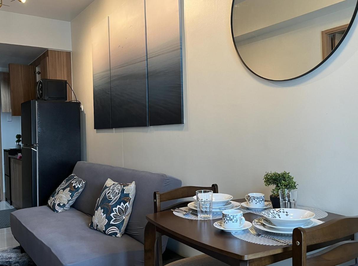 Shore 3 Residences, Tower 1 Mall Of Complex, Pasay City, Metro Mania Apartment