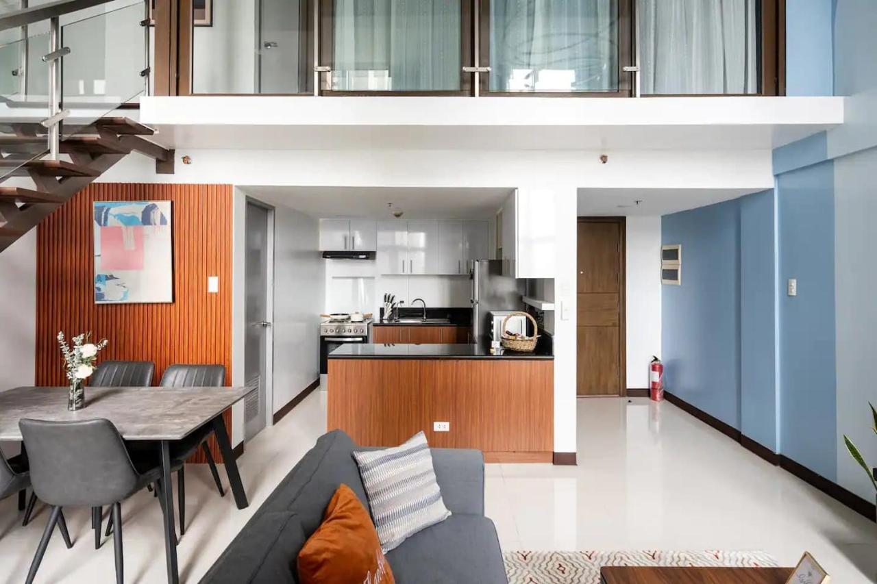 Modern Loft, 65 In Uhd Tv W Fast Wifi + Pool & Gym Manila