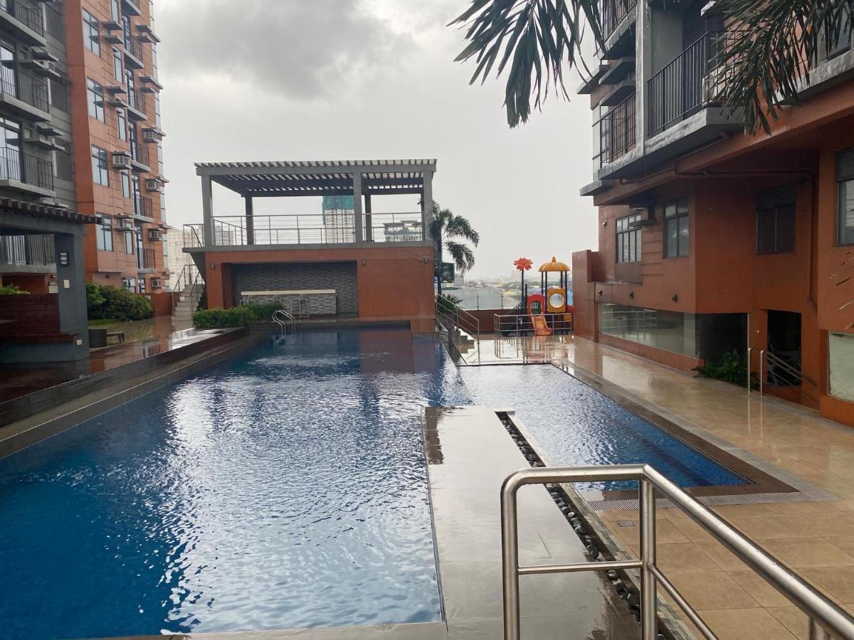 Apartment Penthouse At Porto Towers In Cubao Quezon Manila