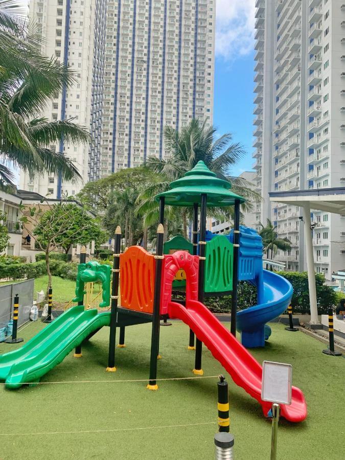 Grass Residences Condotel Near Sm City North Edsa Aparthotel *