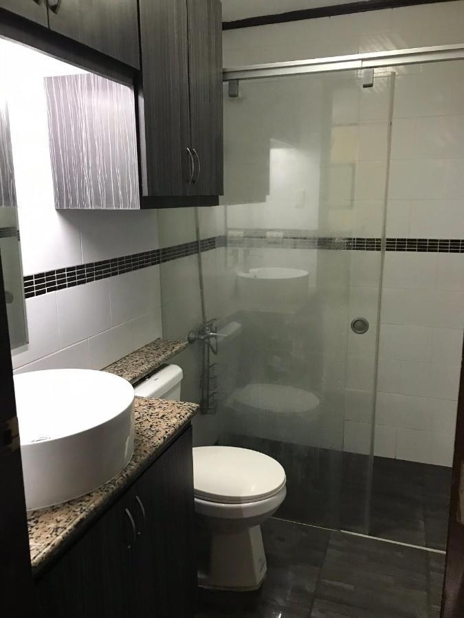 Rare 1br Condo, Makati Philippines Apartment Manila