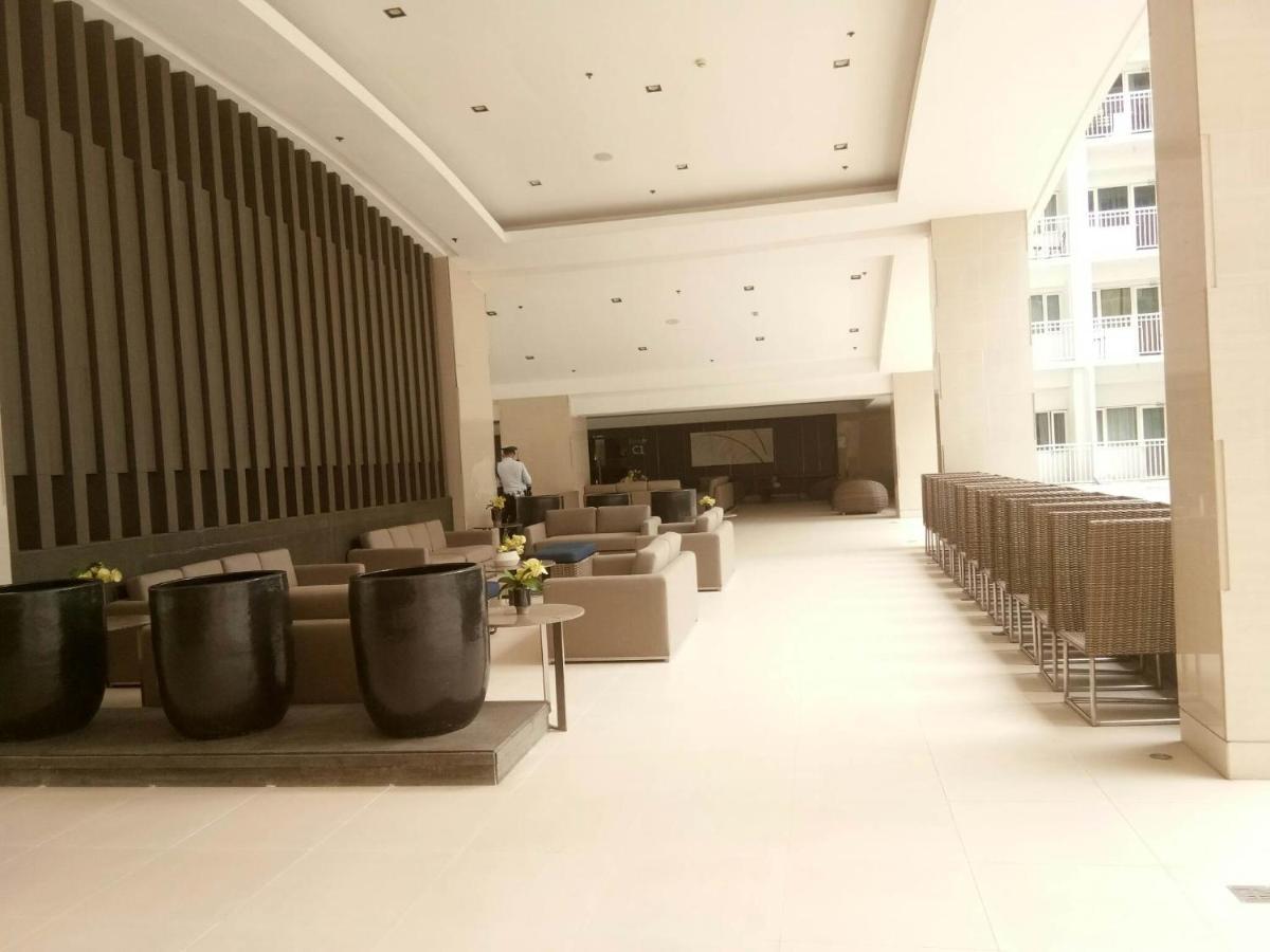 Apartment Shore Residences 1br Balcony, 3beds With Massager And Prime Video Manila