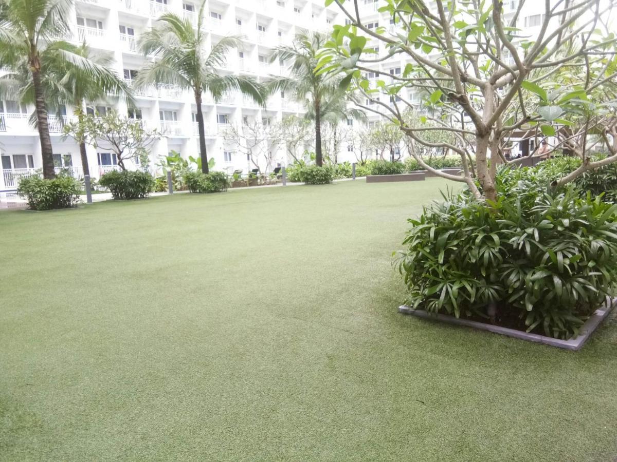 Shore Residences 1br Balcony, 3beds With Massager And Prime Video Manila