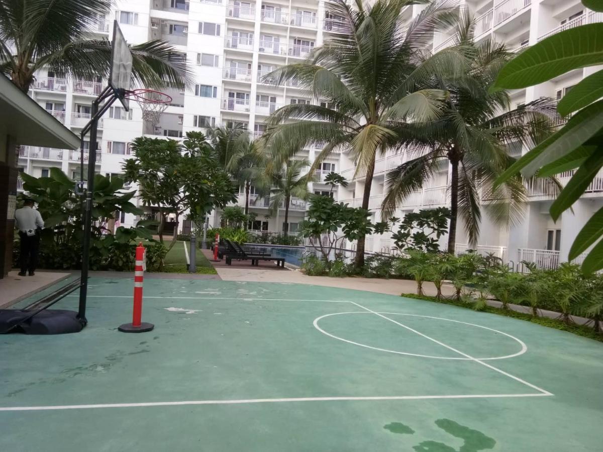 Shore Residences 1br Balcony, 3beds With Massager And Prime Video Apartment Manila