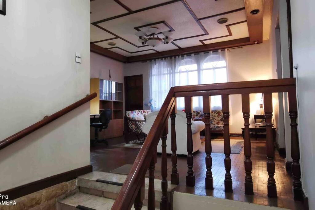 Big House In Quezon Manila