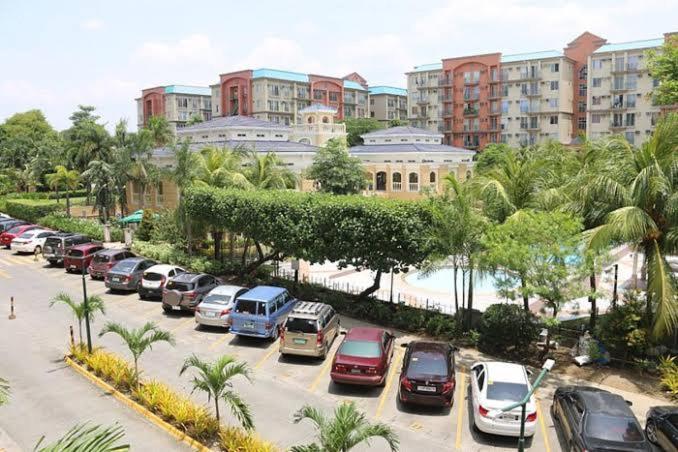 Chateau Elysee A1 Near Airport Mall Free Wifi