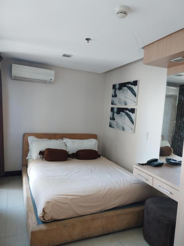 Relaxing Big Bedroom Manila