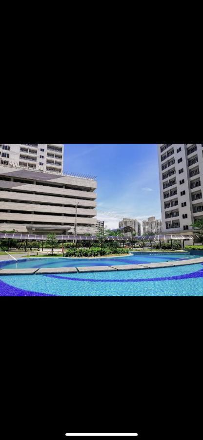 Grace Residences Elegant 1 Bedroom With Balcony Apartment *