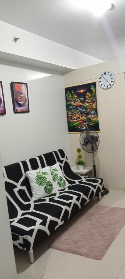 Mj's Place *
