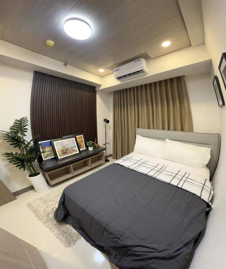 Urban Oasis: Prime With Airport Convenience * Manila