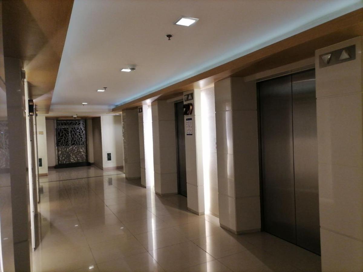 Breeze Residences Walking Only To Star City/world Trade Center/picc