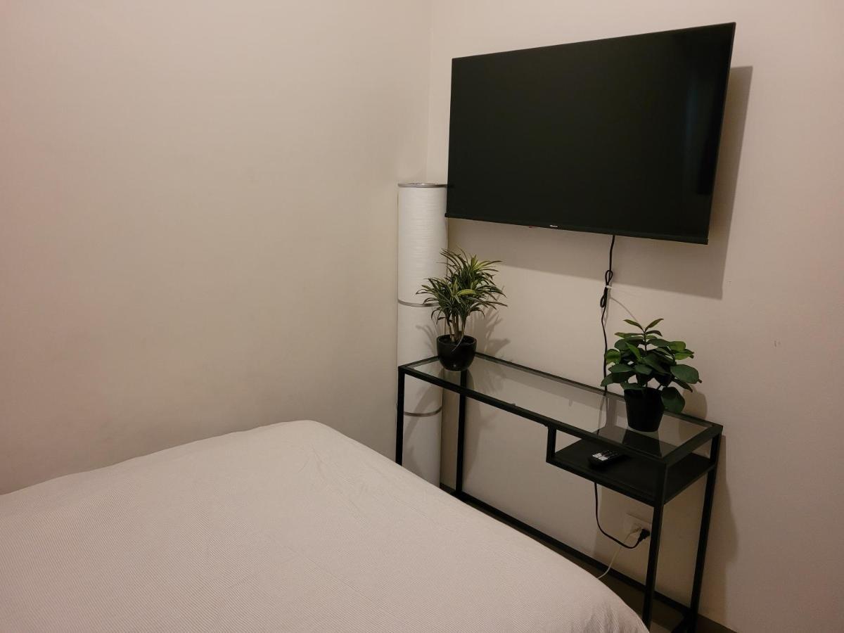 Stayinmycondo - 30th In Pasay With Pool Near Airport Moa,ccp & Picc In Pasay Manila