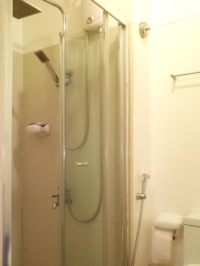 Stayhere Sm Light By Boni Mrt Along Edsa Manila