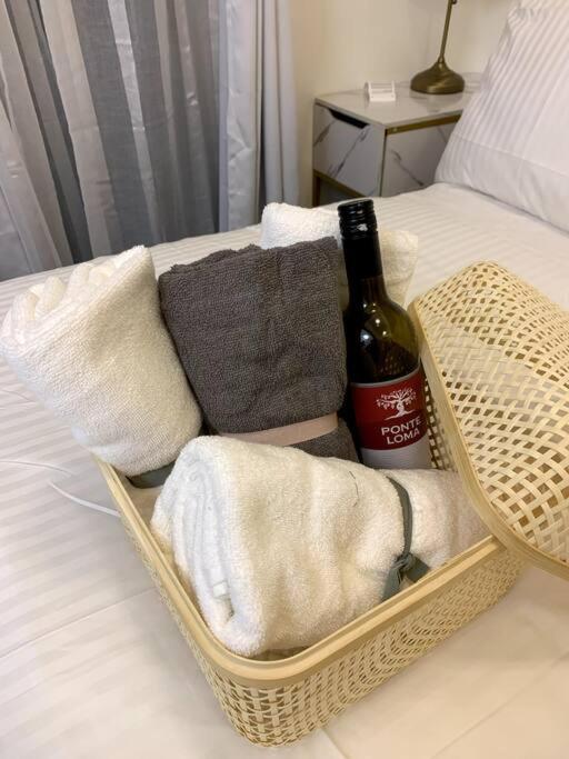 Apartment Uptown Parksuites Tower 2 *