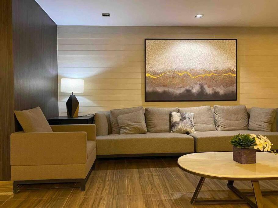 Modern Classic 1 Bedroom Air Residences Makati
