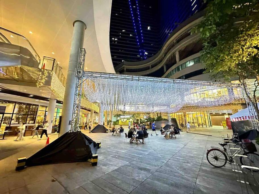 Modern Classic 1 Bedroom Air Residences Makati Apartment *