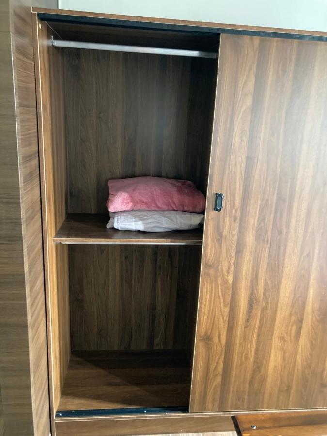Makati Amazing View Penthouse Studio, Air Residence, Fast Internet Apartamento