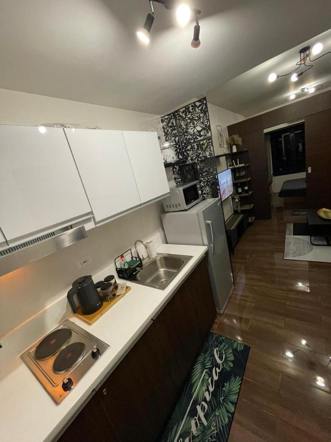 Apartment Amazing View Makati Elegant Flat 400mb Internet Manila