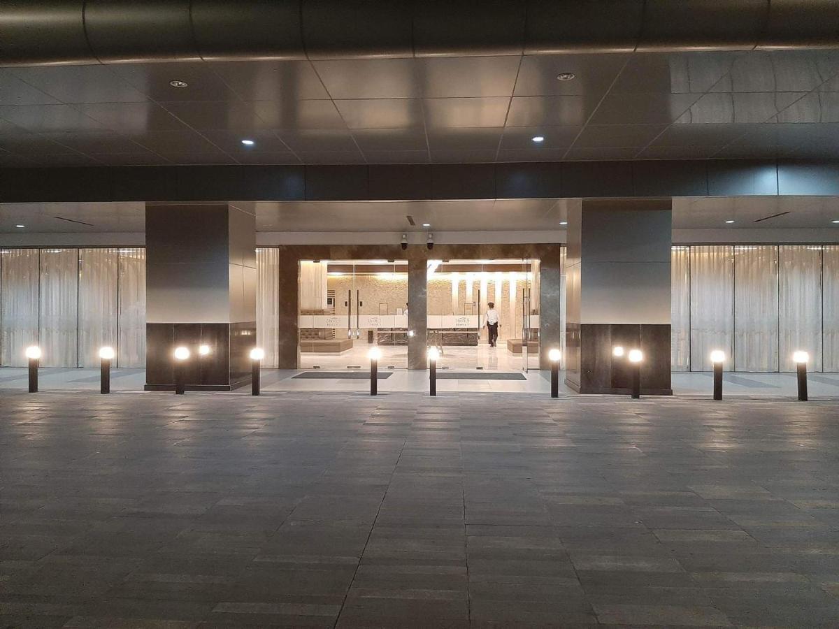 Shore 3 Residences Mall Of Pool View Netflix Free Wifi *