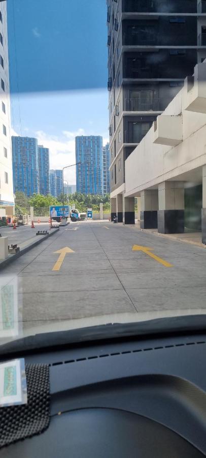 Apartment Shore 3 Residences Mall Of Pool View Netflix Free Wifi
