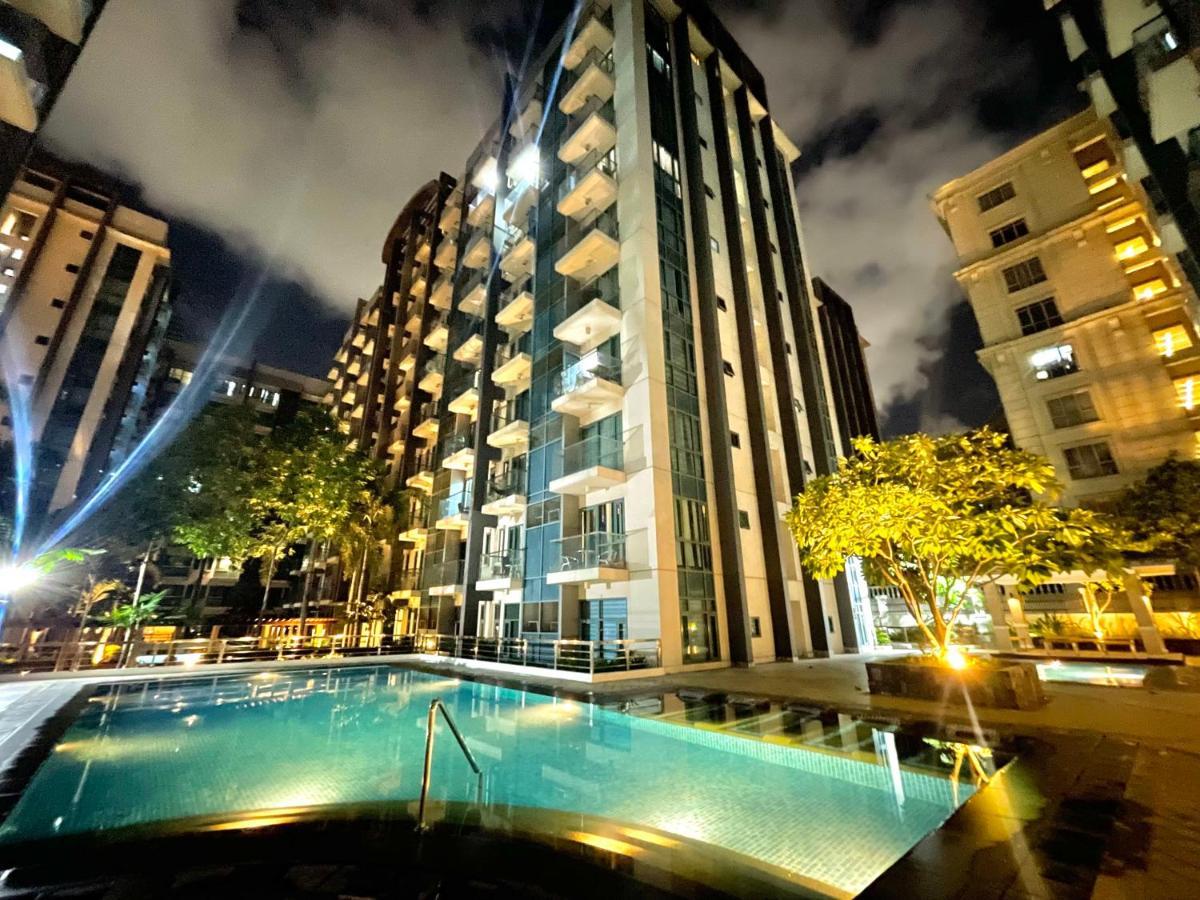 Two Palm Tree Aesthetic Condotel