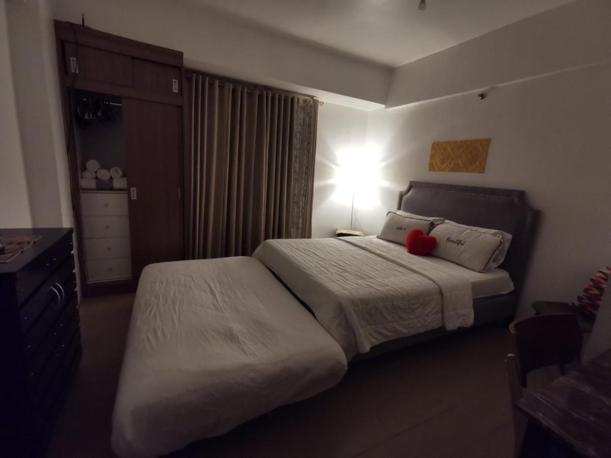 Apartment Staycation @150 Newport Pasay Manila