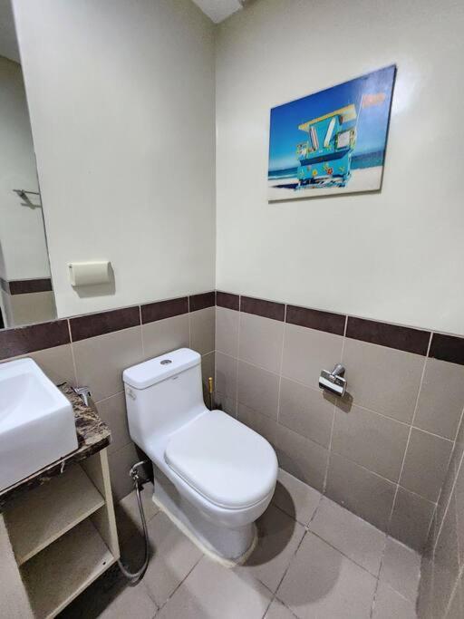 1br W/balcony Gorgeous Bay Sunset And Yacht Club View *