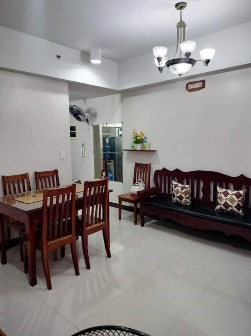 Apartment Cubao Manhattanheights U24b Td