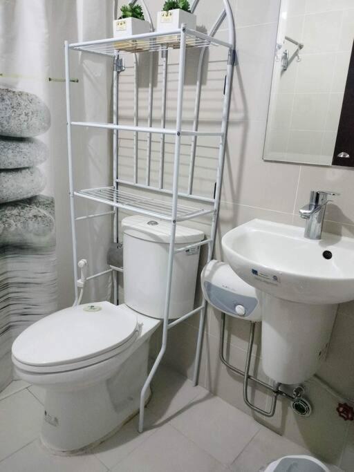 Apartment Cubao Manhattanheights U24b Td *