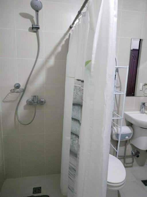 Cubao Manhattanheights U24b Td Apartment