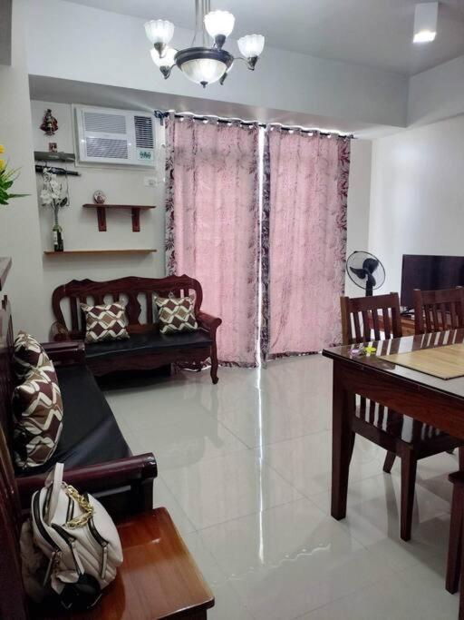 Cubao Manhattanheights U24b Td Apartment *