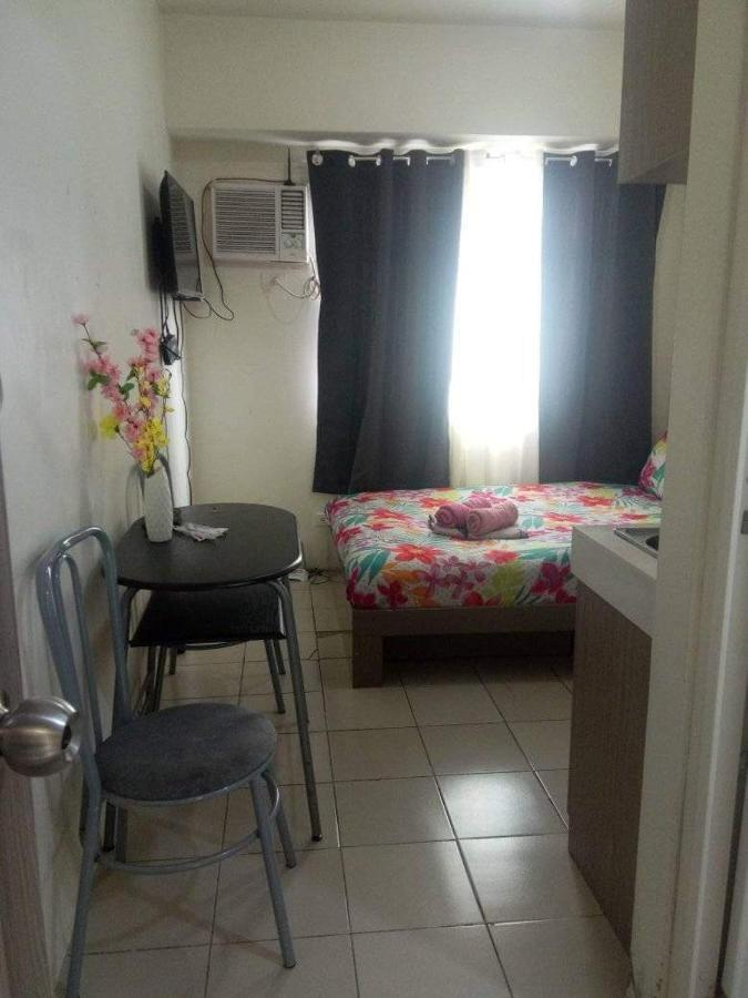 Apartment Urban Deca Tower @ Graceysplace Unit 4 Mandaluyong