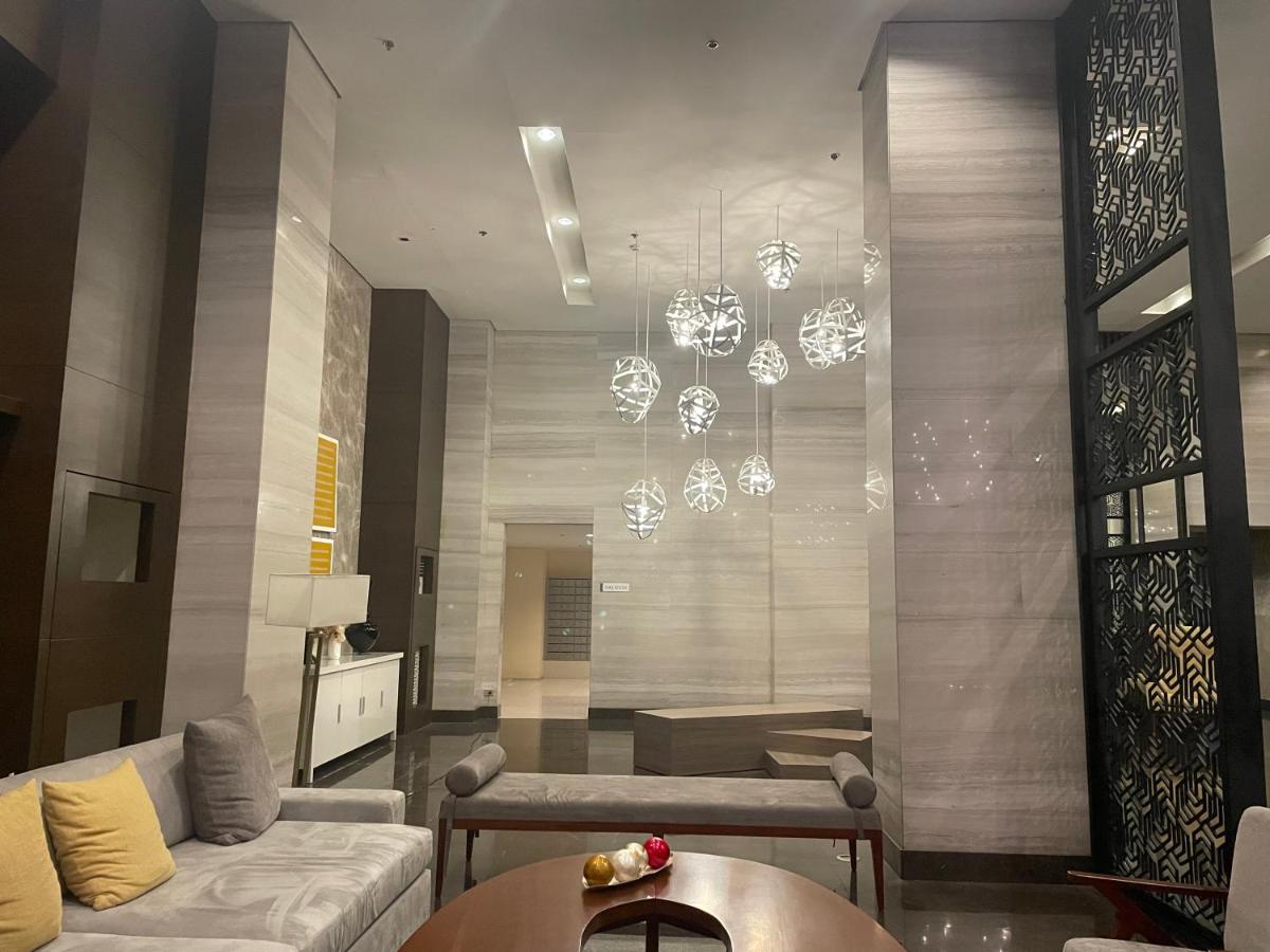 Apartment Cuddle & Doodlz's Pet Friendly Place At The Radiance Bay Manila