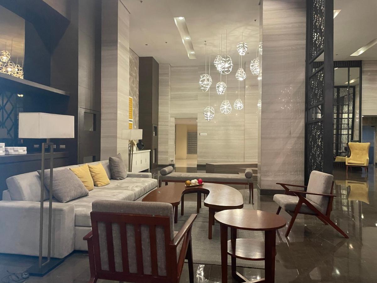 Cuddle & Doodlz's Pet Friendly Place At The Radiance Bay * Manila