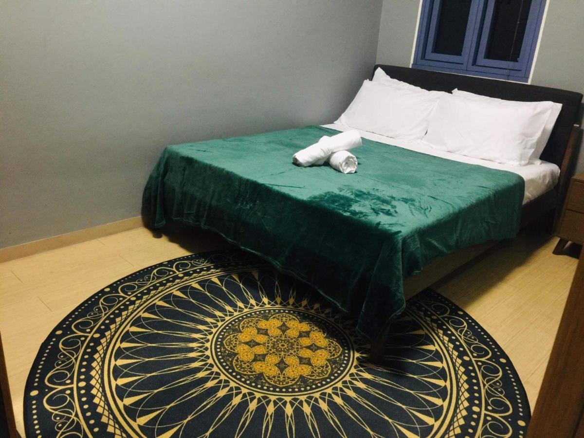 Apartment Roxas Blvd Stunning Near Us Embassy Manila