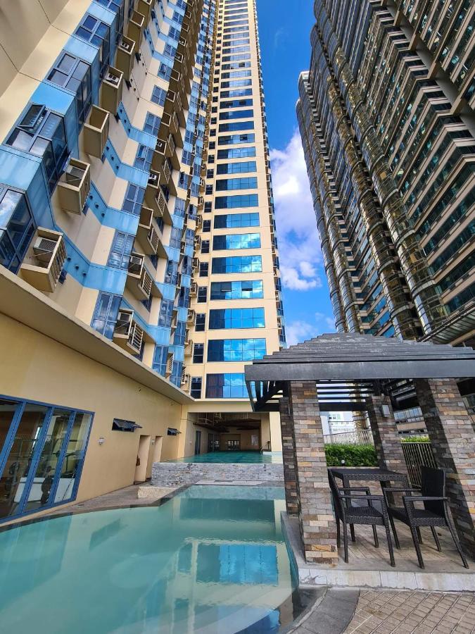 Aparthotel Snugglepod Condotel - Grand Riviera Suites, Us Embassy Manila, Roxas Blvd *